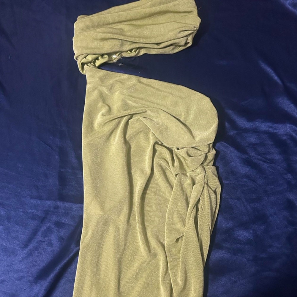 Elegant Olive Green One-Shoulder Dress